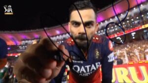 MS Dhoni & Virat Kohli Signature Video Download for Lock Screen